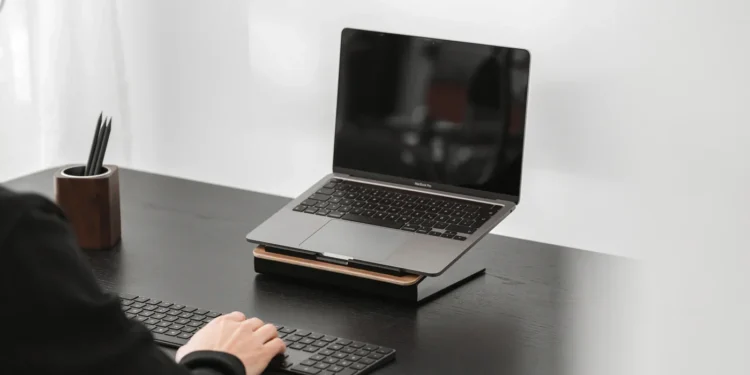 Laptop ständer faltbar