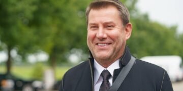 Jens Riewa